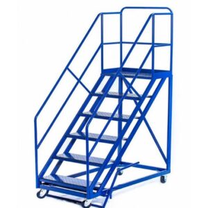 ESCALERA RODANTE TIPO AVIÓN